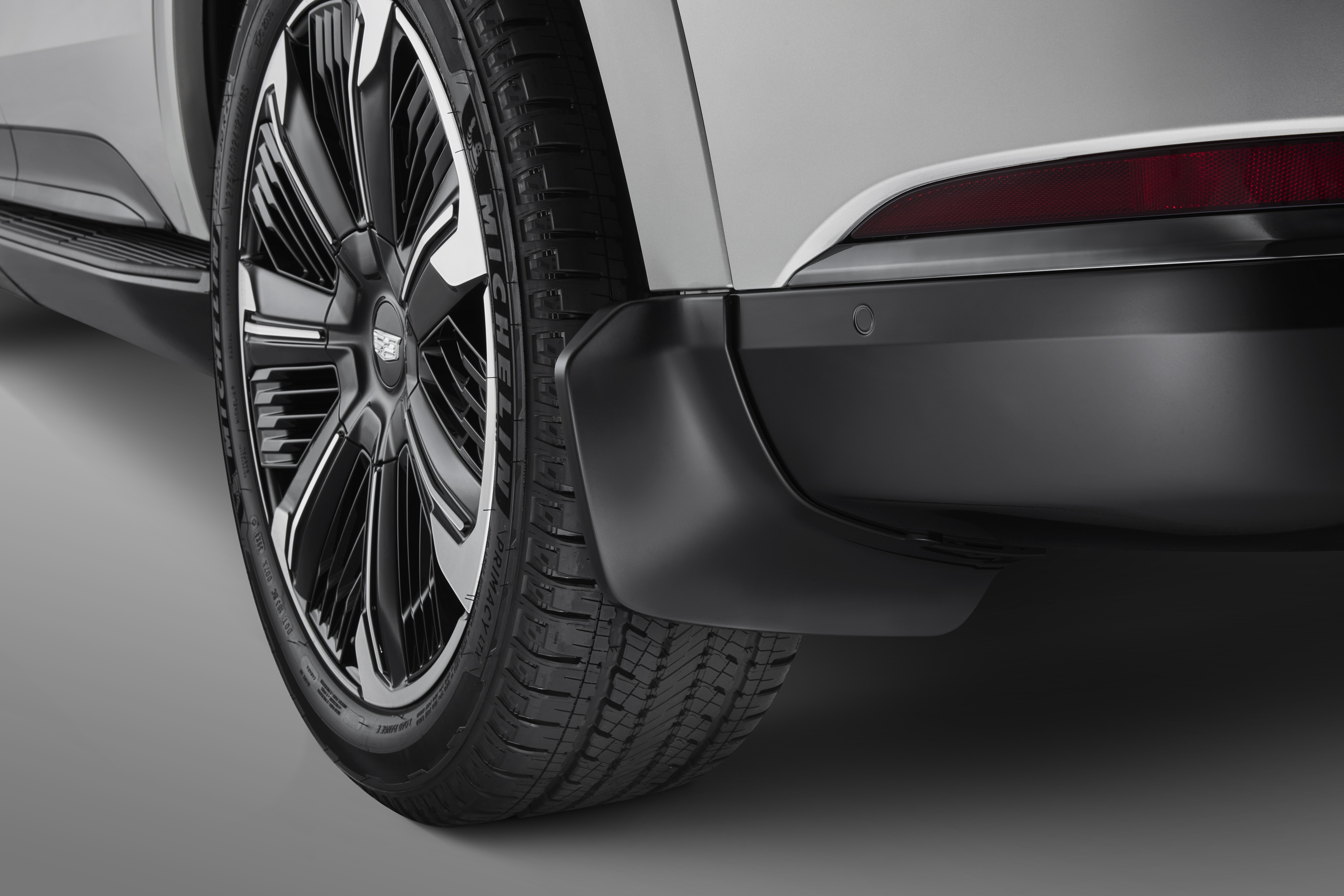 Skinpimp Buzzaround(Mullard OC84搭載) Rear Splash Guards Painted in Gloss Black | 85587179 | Cadillac