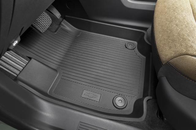 Rear Wheelhousing Liner Set | 85561532 | Chevrolet Accessories