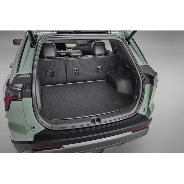 Integrated Cargo Liner in Ebony with Bowtie Logo