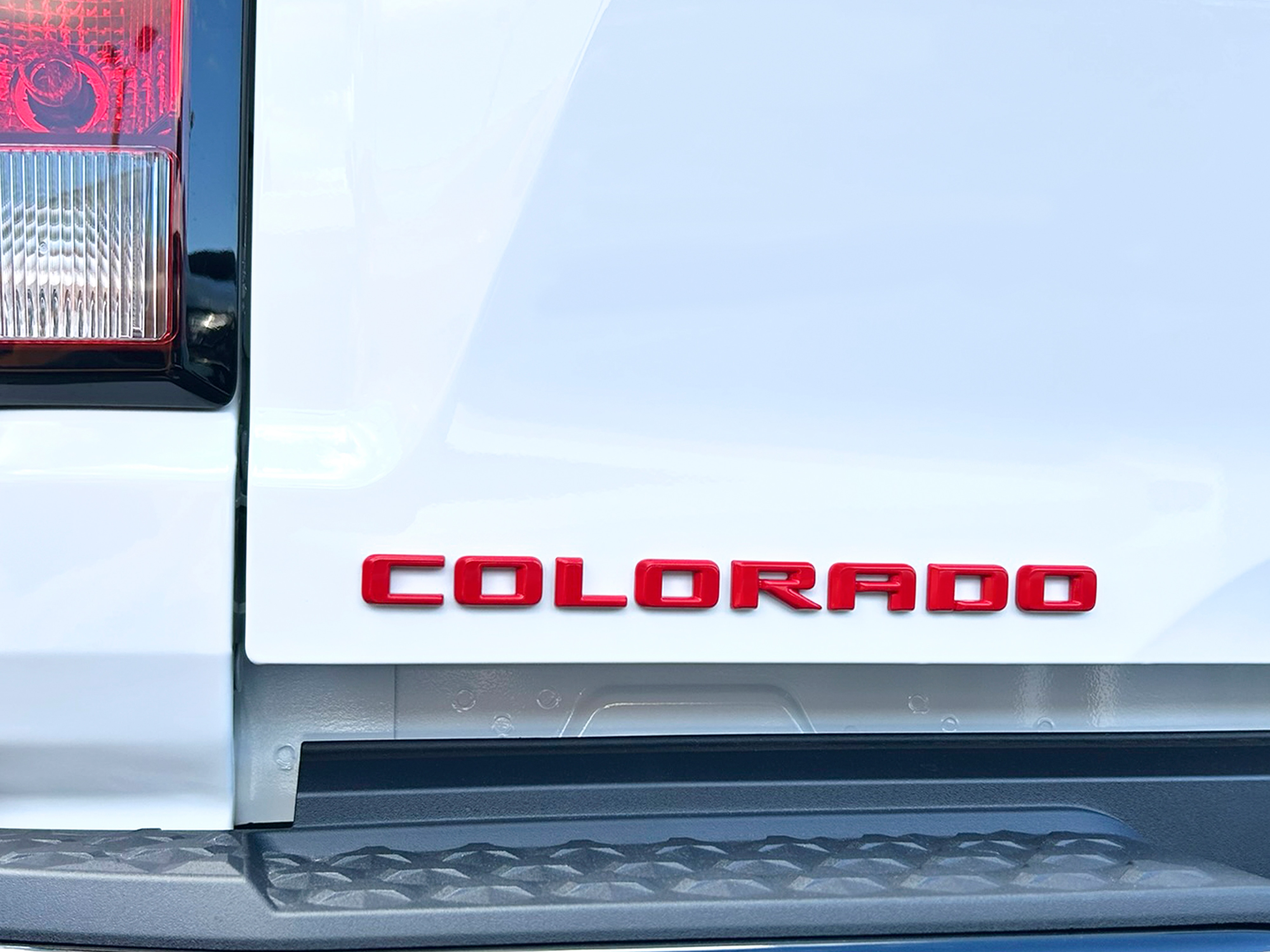 Urethane CHEVROLET Insert Tailgate Lettering and COLORADO Overlay Kit in Red by Nox-Lux™ - Associated Accessories