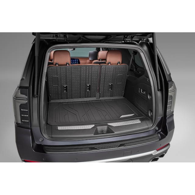 Integrated Cargo Liner in Jet Black with Chevrolet Script