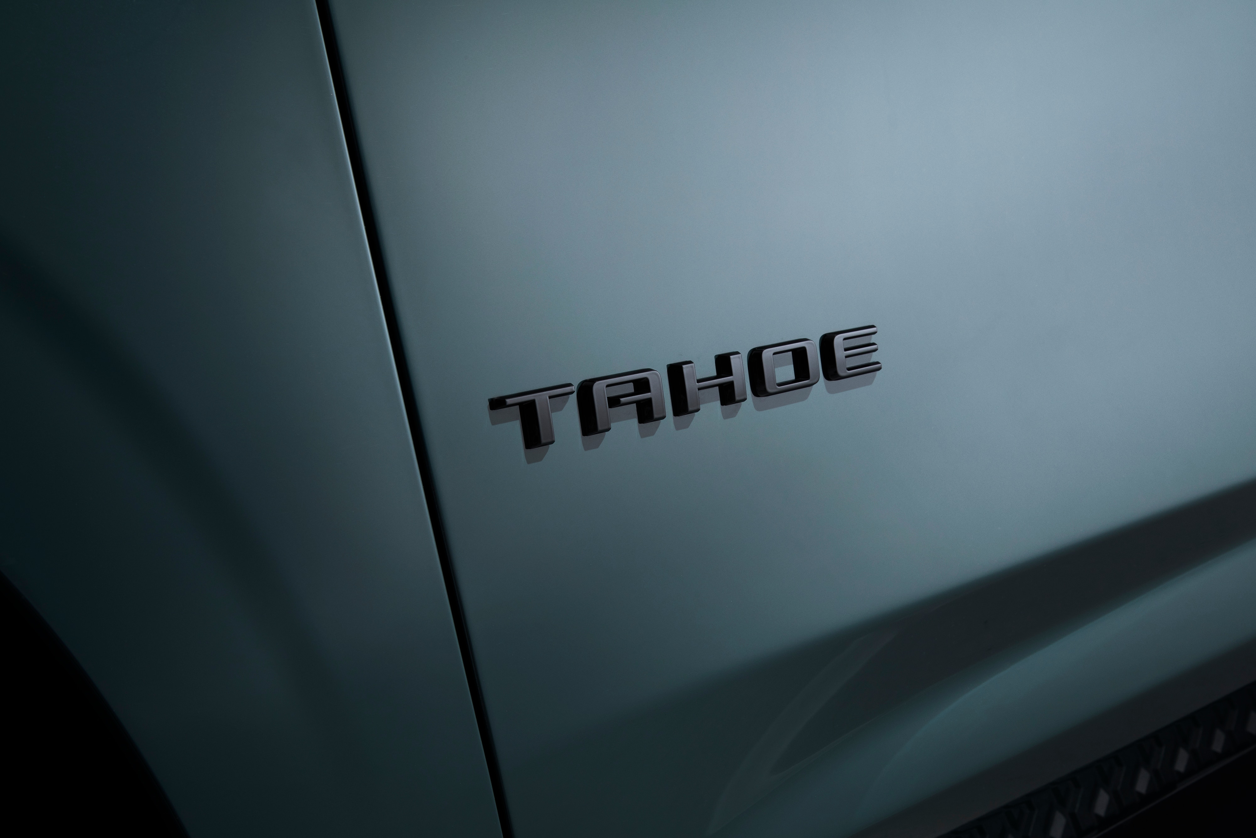 Tahoe Emblems in Black