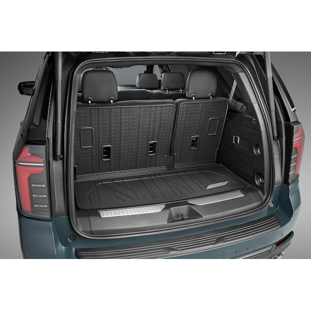 Integrated Cargo Liner in Jet Black with Chevrolet Script