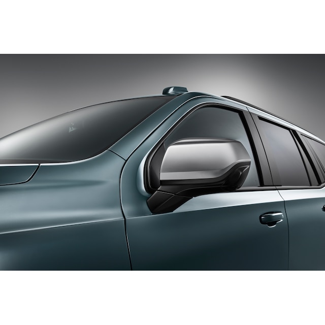 Outside Rearview Mirror Covers in Chrome
