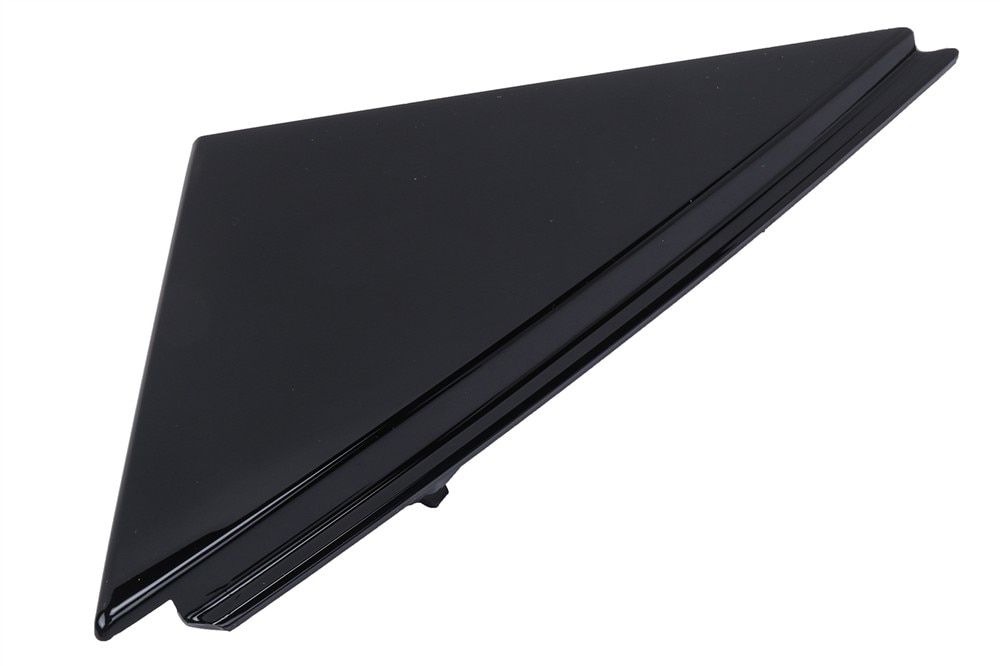 GM Genuine Parts Passenger Side Door Applique