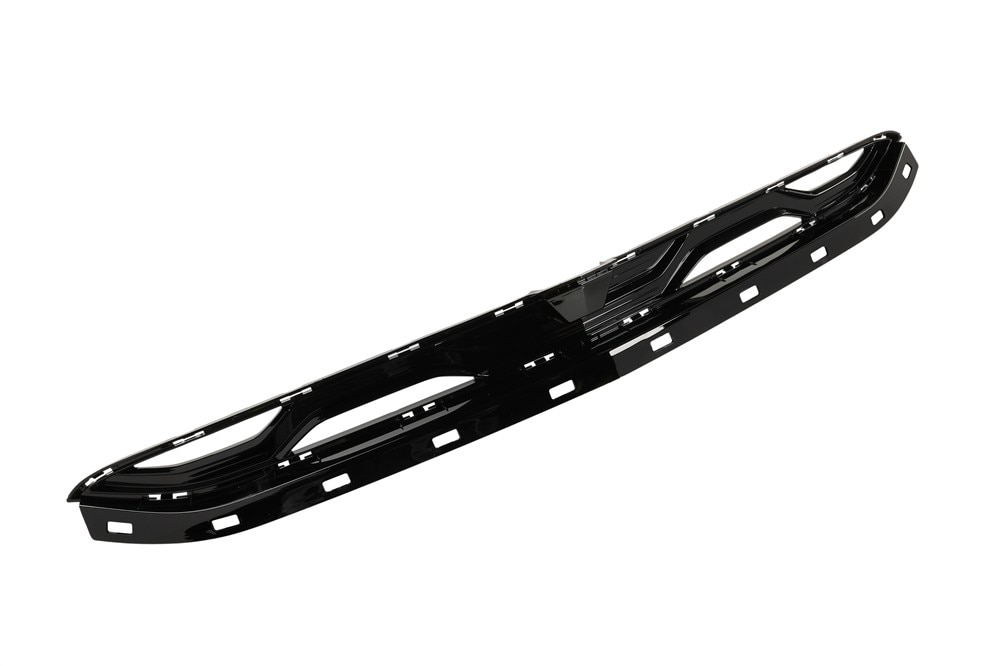GM Genuine Parts Front Outer Grille