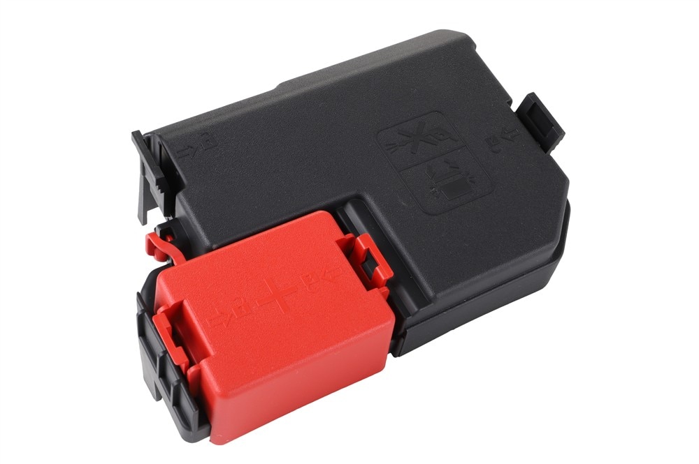 GM Genuine Parts Battery Distribution Engine Compartment Fuse Block Cover