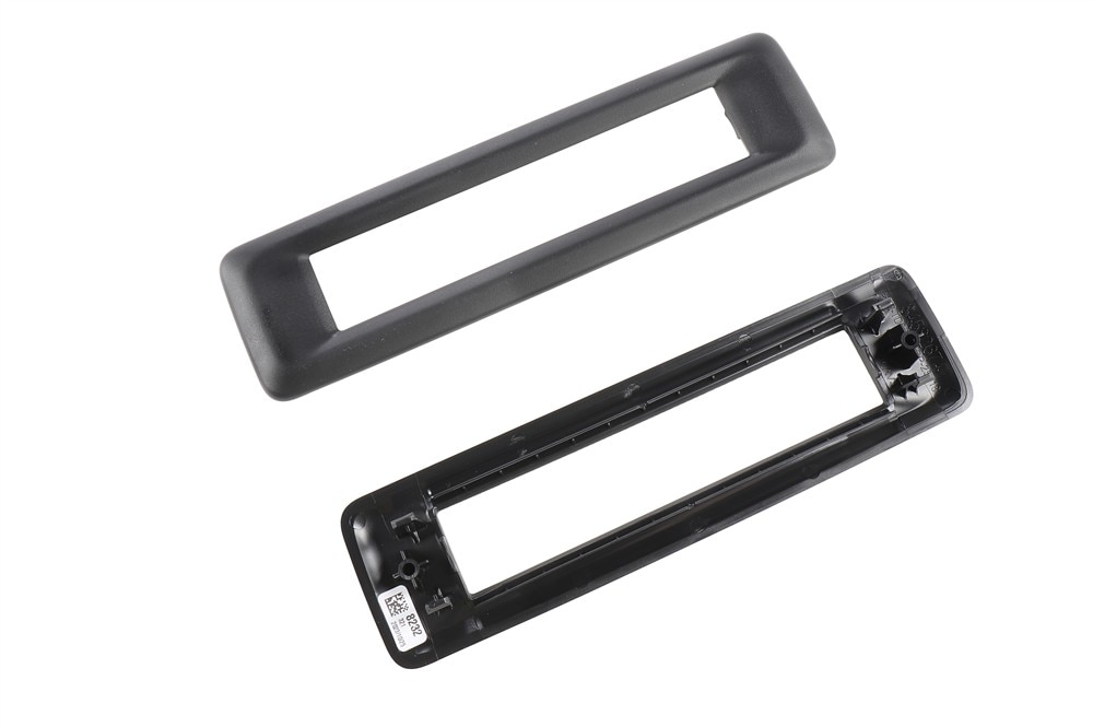 GM Genuine Parts Backen Black Auxiliary Air Conditioning Air Outlet Bezel