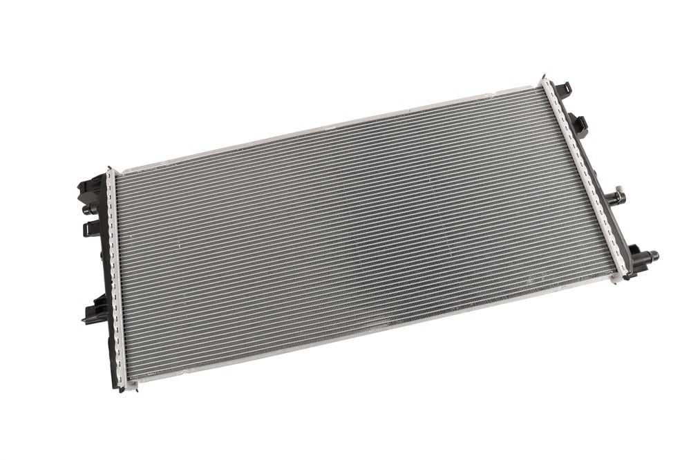 GM Genuine Parts Engine Radiator
