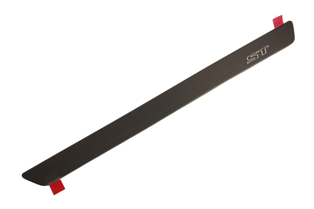 GM Genuine Parts Front Side Door Sill Trim Plate