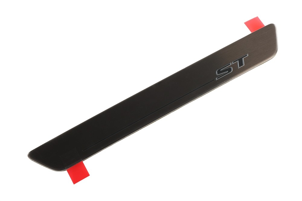 GM Genuine Parts Door Sill Plate