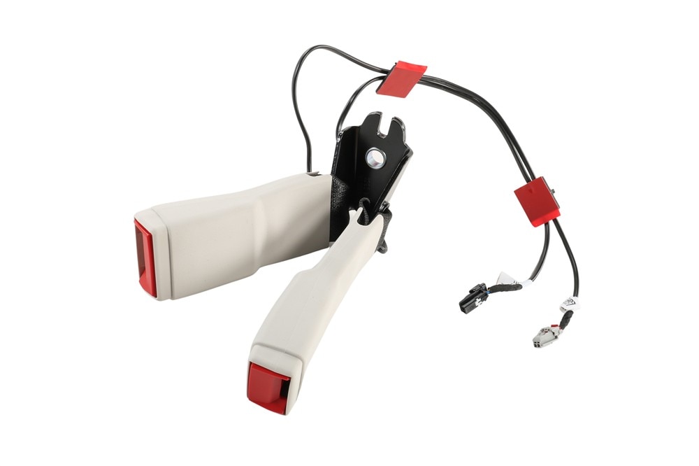 GM Genuine Parts Seat Belt Receptacle
