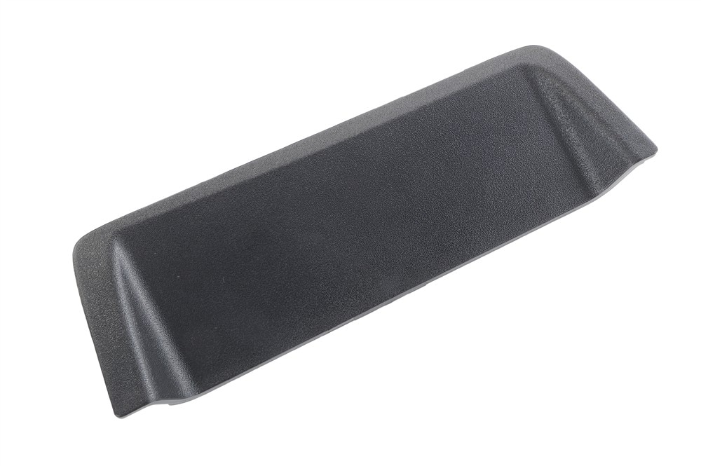 GM Genuine Parts Driver Side Rocker Panel Molding Jacking Opening Front Cover