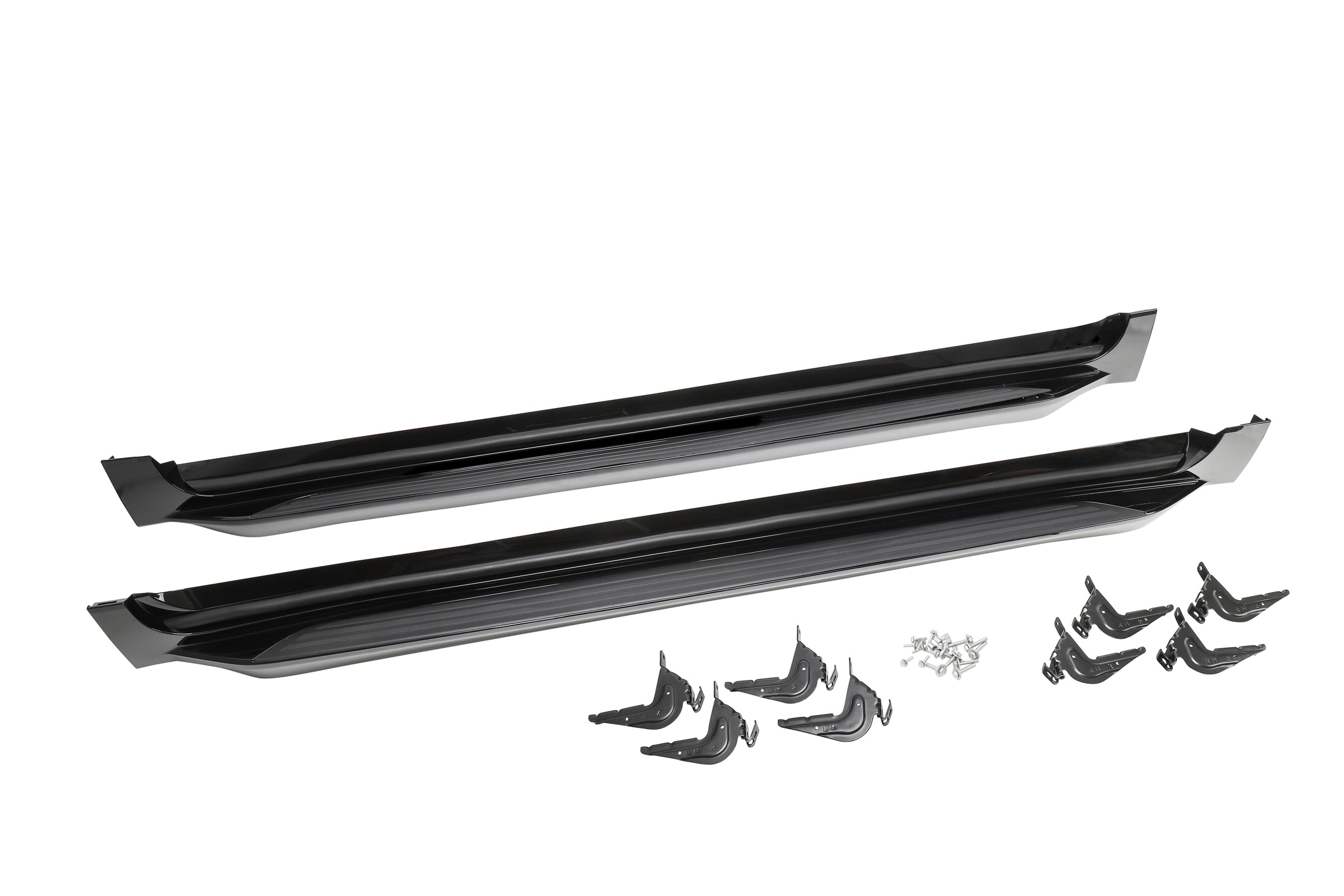 Painted Assist Steps in Black | 26466546 | Chevrolet Accessories