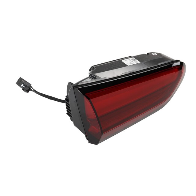 GM Genuine Parts LED Rear Closure Driver Side Signal Lamp