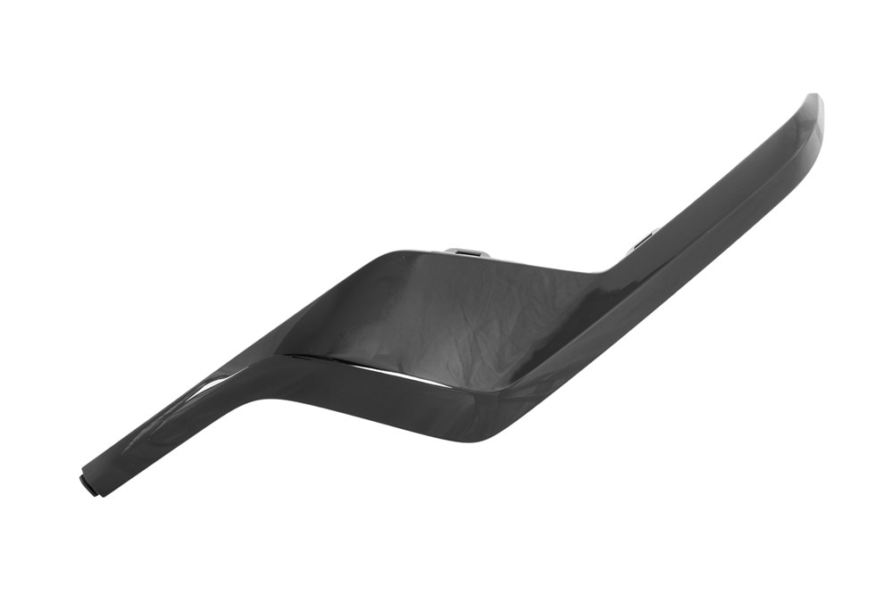 GM Genuine Parts Front Bumper Fascia Driver Side Lower Molding