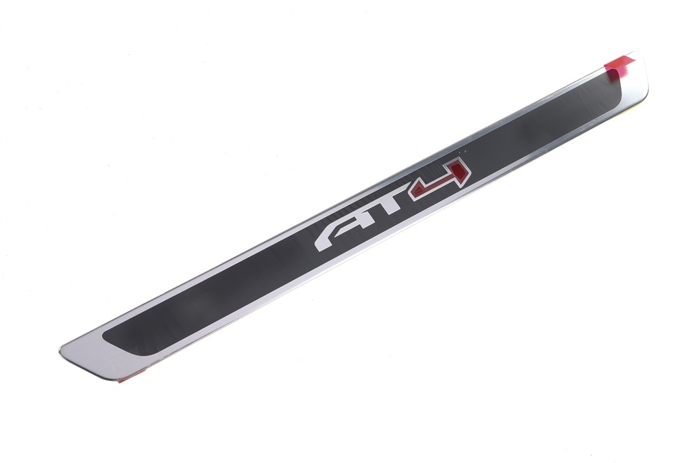 GM Genuine Parts Front Side Door Sill Trim Plate