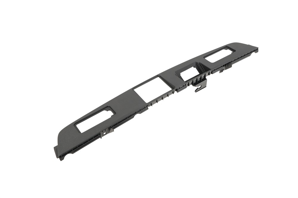 GM Genuine Parts Rear Closure Center Applique