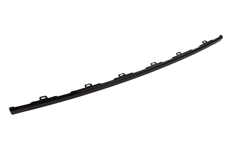 GM Genuine Parts Bumper Cover Molding