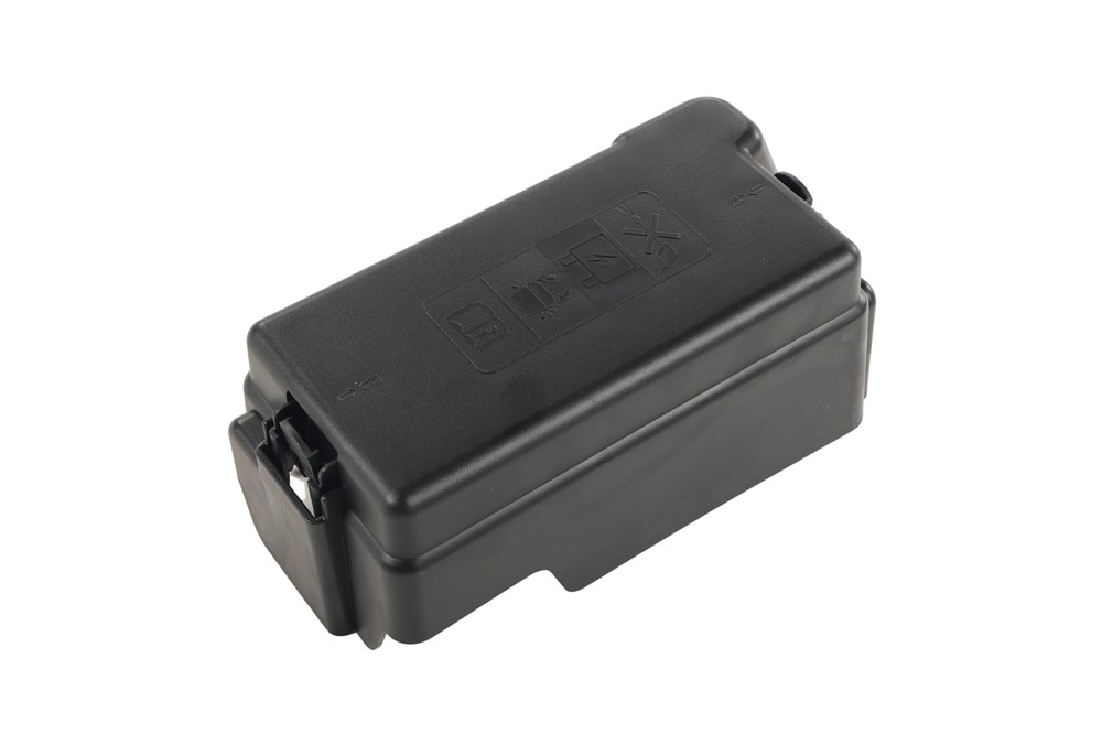 GM Genuine Parts Engine Wiring Harness Fuse Block Cover