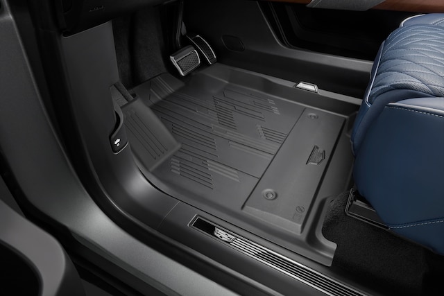 Integrated Cargo Liner in Jet Black with Cadillac Script | 42847044 ...