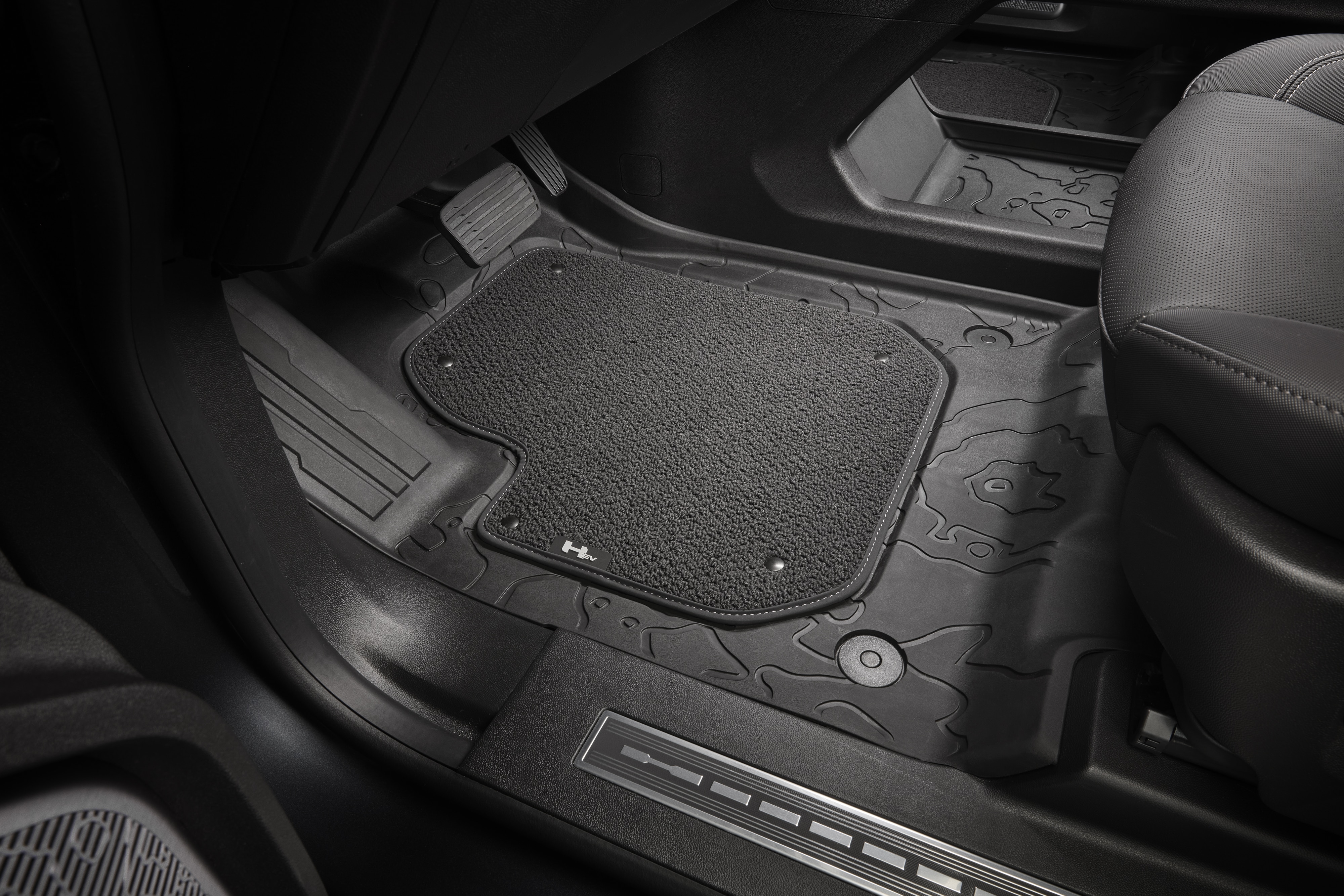 First- and Second-Row Carpeted Floor Mat Inserts in Jet Black