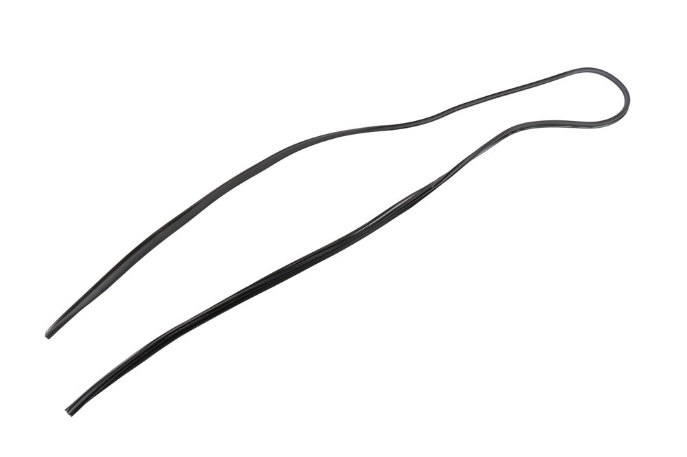 GM Genuine Parts Windshield Molding