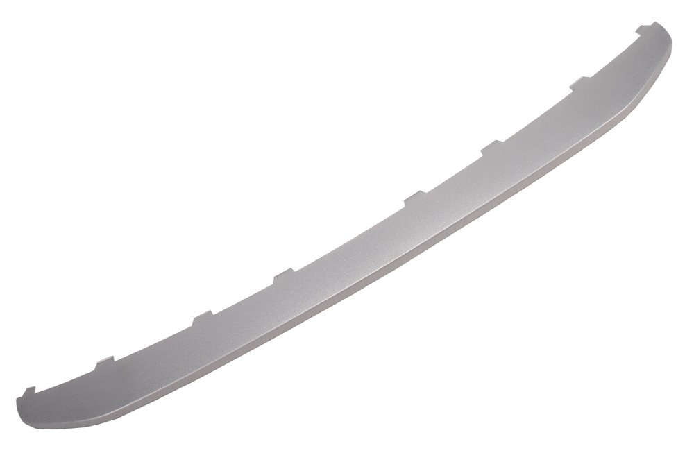 GM Genuine Parts Black Front Passenger Side Bumper Fascia Lower Molding