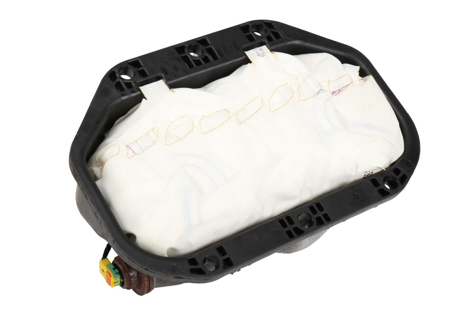 GM Genuine Parts Instrument Panel Airbag