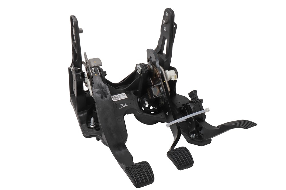 GM Genuine Parts Brake, Accelerator, and Clutch Pedal