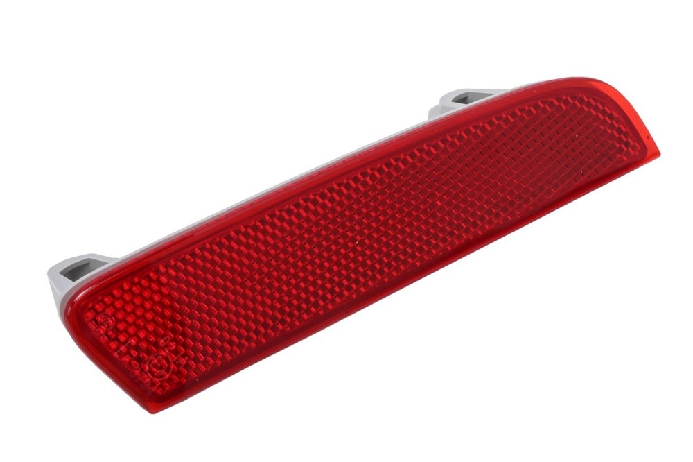 GM Genuine Parts Rear Driver Side Bumper Reflector Lens