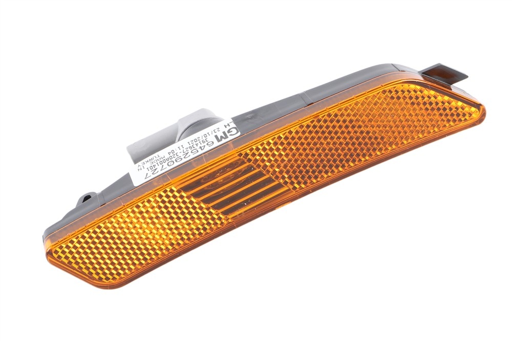 GM Genuine Parts Front Driver Side Marker Lamp