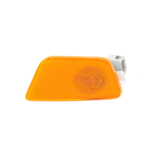 GM Genuine Parts Front Driver Side Marker Lamp
