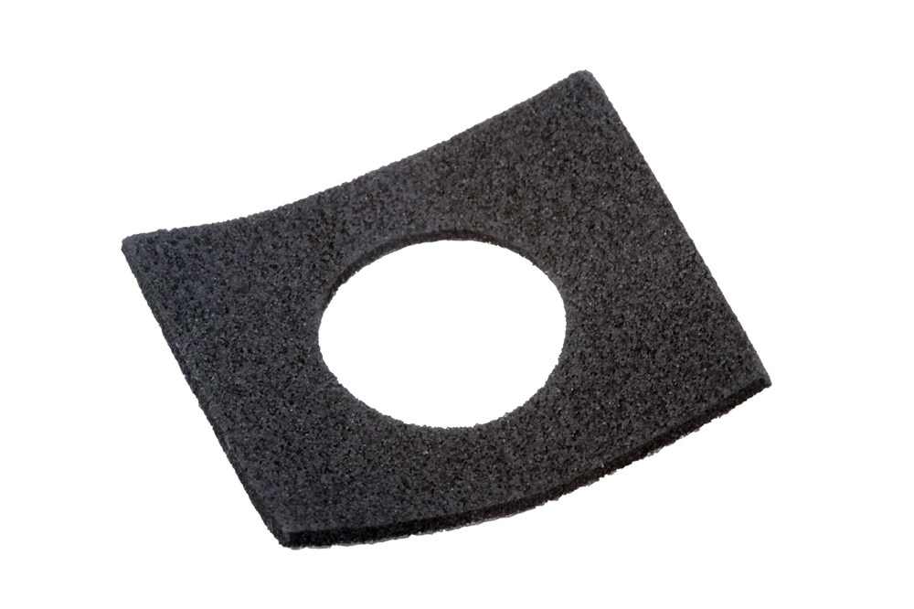 GM Genuine Parts Rear End Spoiler Insulator