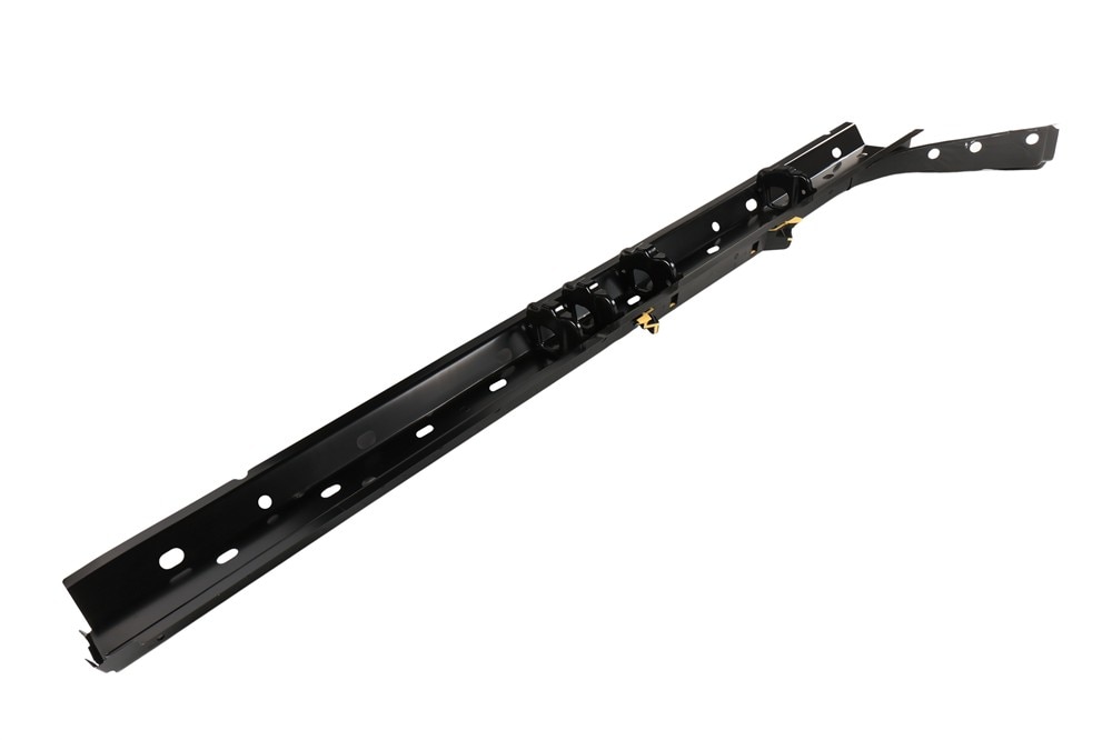 GM Genuine Parts Driver Side Rocker Outer Panel Reinforcement