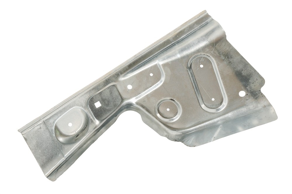 GM Genuine Parts Passenger Side Body Side Outer Panel Extension