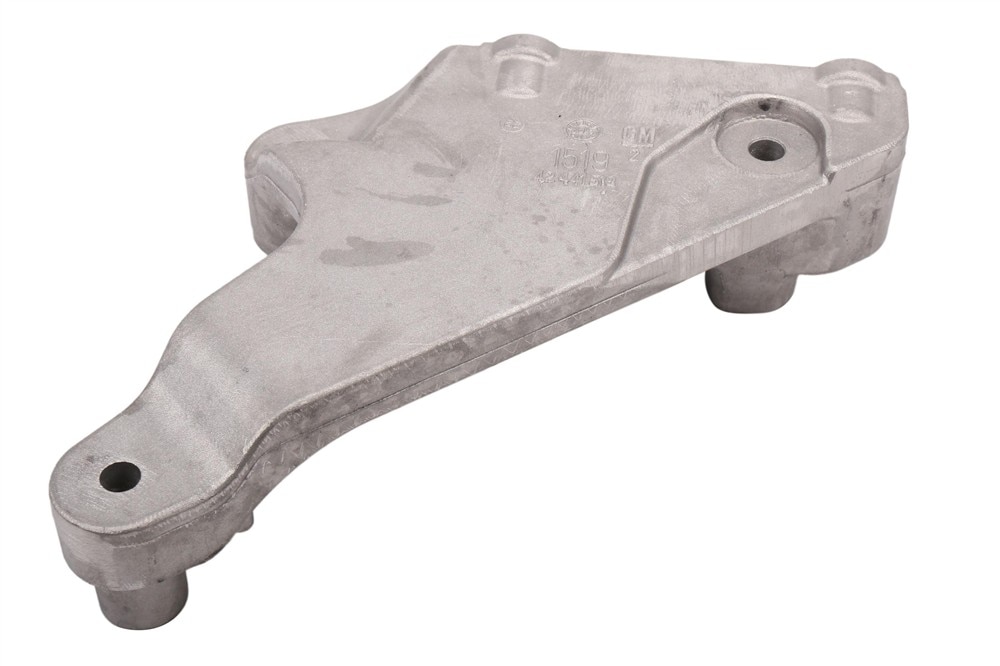 GM Genuine Parts Engine Mount Bracket