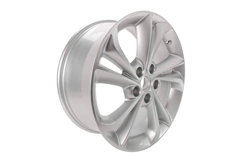 GM Genuine Parts 18x7.5 Aluminum Front and Rear Wheel