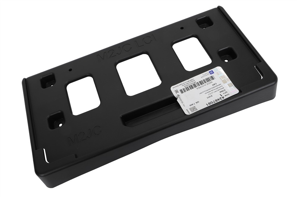 GM Genuine Parts Front License Plate Bracket