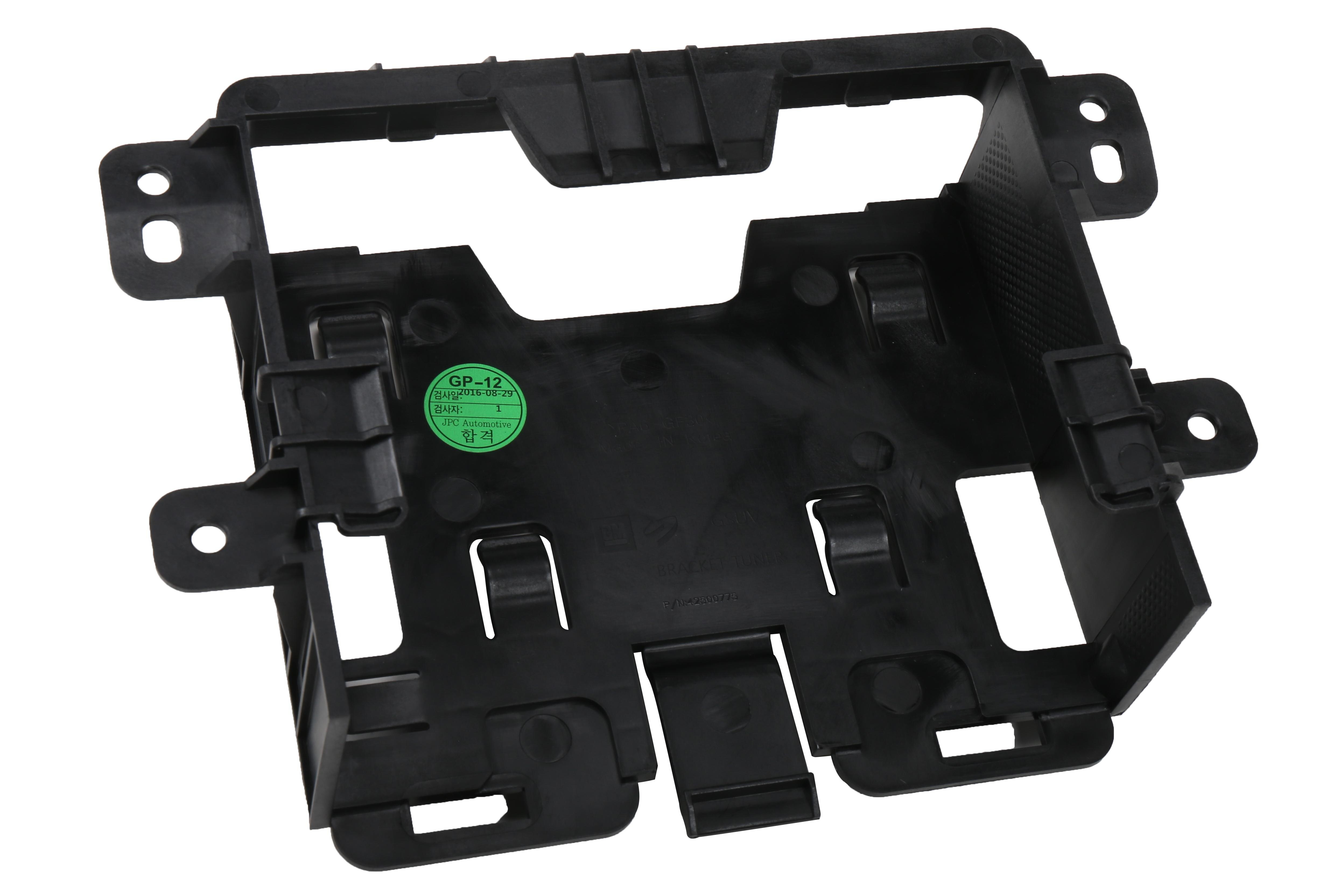 GM Genuine Parts Instrument Panel Upper Bracket
