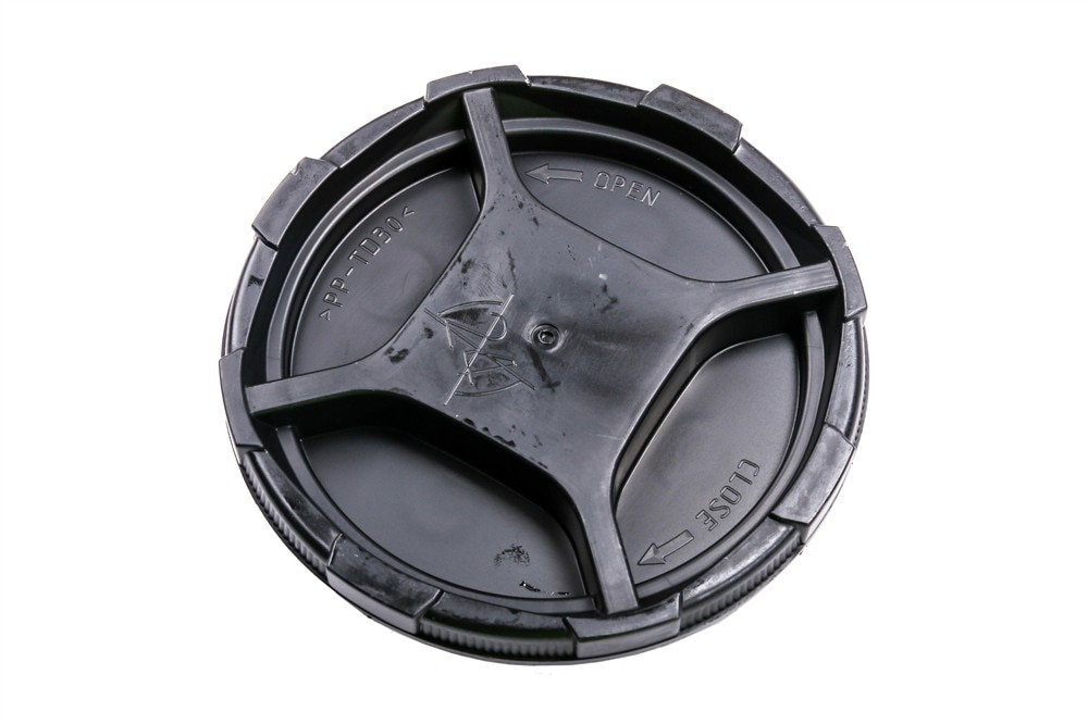 GM Genuine Parts Headlamp Bulb Access Cover