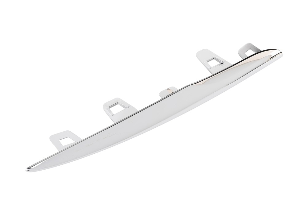 GM Genuine Parts Front Passenger Side Grille Insert