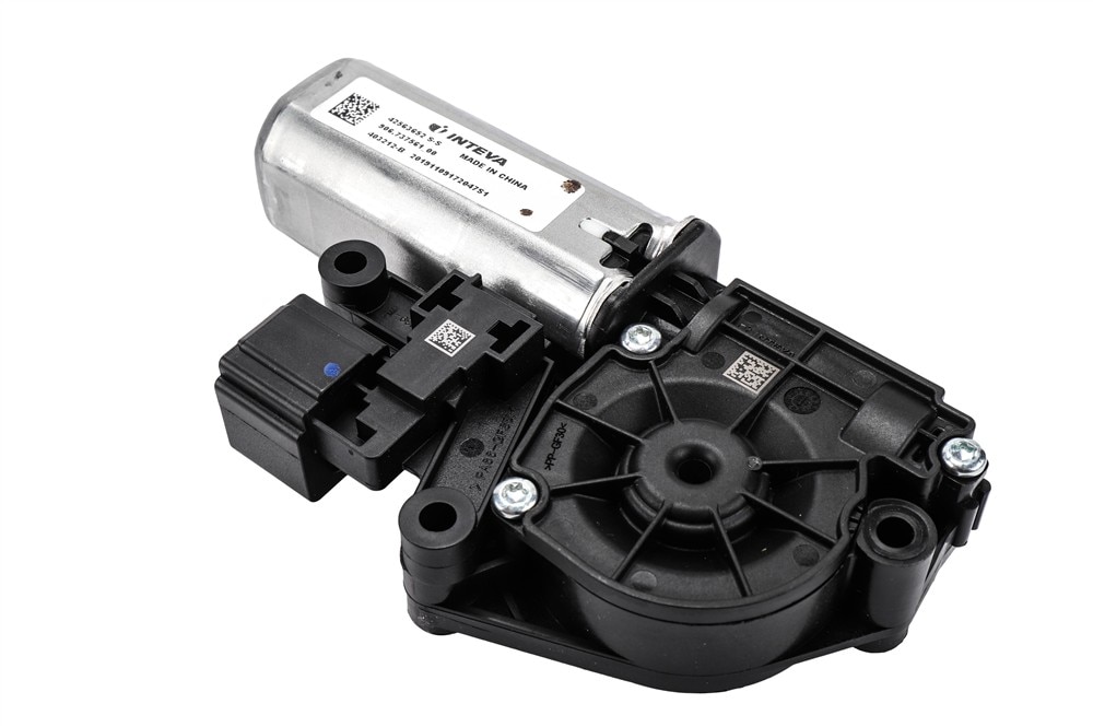 ACDelco GM Original Equipment Sunroof Sunshade Motor with Module (Programming Required)