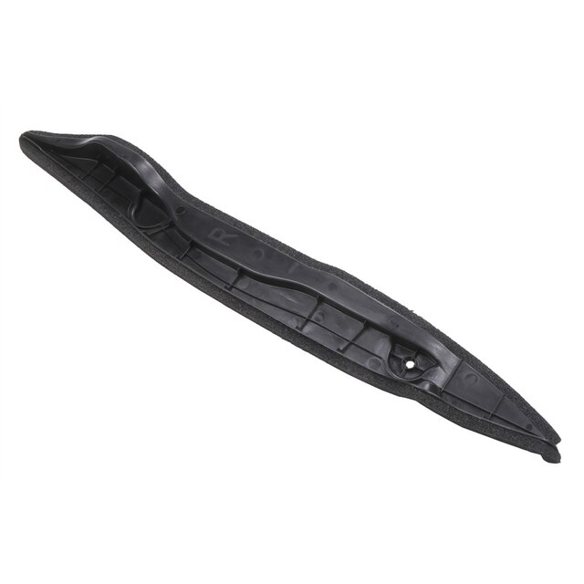 GM Genuine Parts Front Passenger Side Fender Insulator