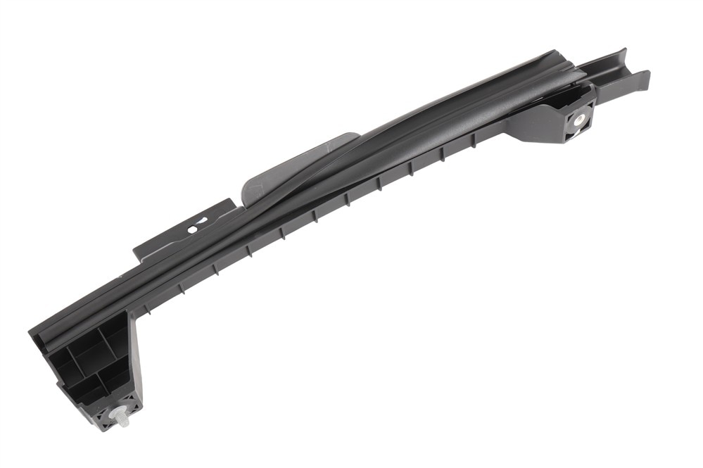 GM Genuine Parts Front Passenger Side Door Window Channel Retainer
