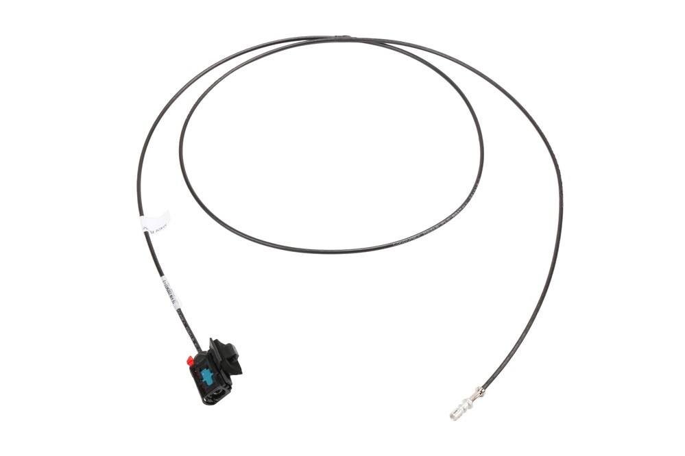 GM Genuine Parts Rearview Driver Information Camera Rear Closure Coaxial Cable