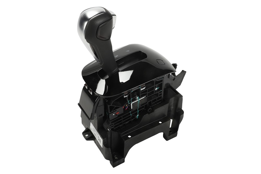 GM Genuine Parts Piano Black Automatic Transmission Control
