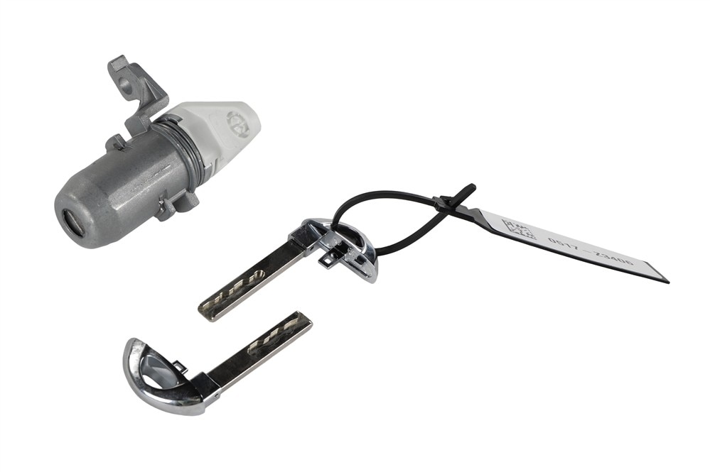 GM Genuine Parts Lock Cylinder