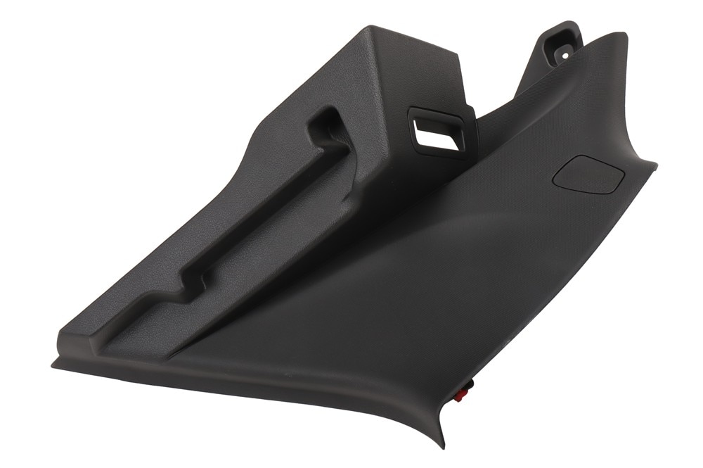 GM Genuine Parts Black Passenger Side Body Rear Corner Upper Garnish Molding