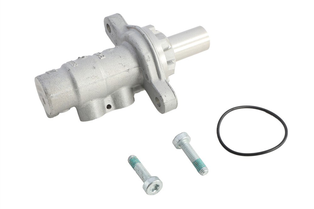 GM Genuine Parts Brake Master Cylinder